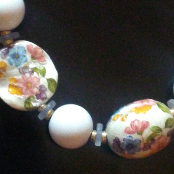 ➖SALE VTG JAPAN Hand-Painted Porcelain Bead📿 - Picture 4 of 8